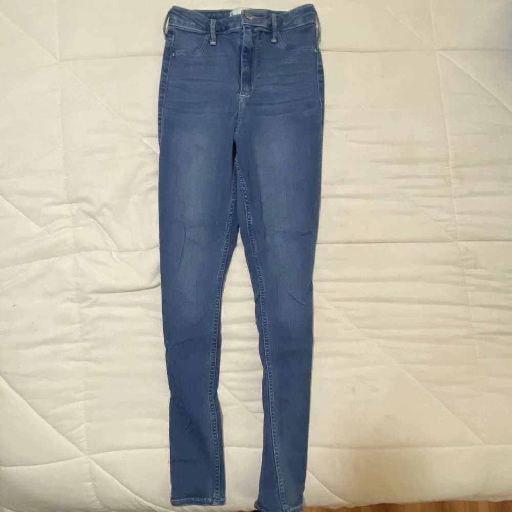 hollister jeans